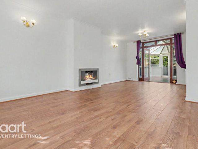 Apartment for rent in Stivichall, West Midlands