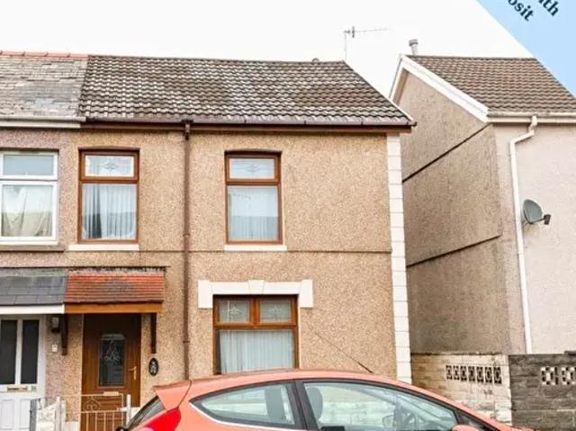 Apartment for rent in Wern, Llanelli