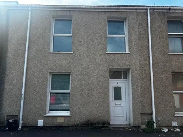 Apartment for rent in Wern, Llanelli