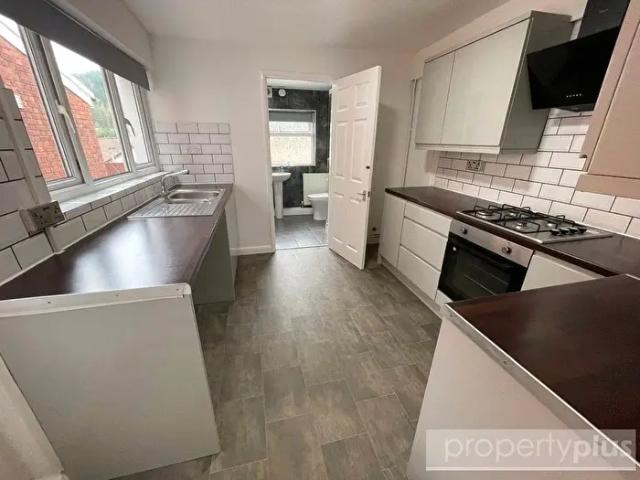 Apartment for rent in Cwm Clydach, Clydach Vale