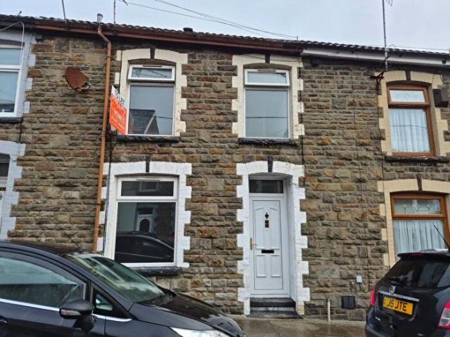Apartment for rent in Cwm Clydach, Clydach Vale