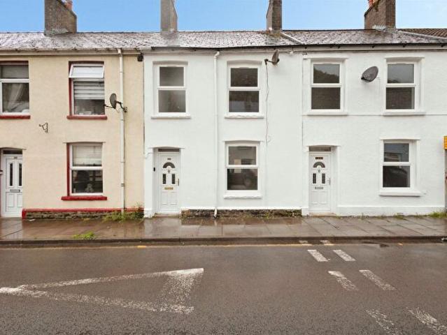 Apartment for rent in Cwm, Wales