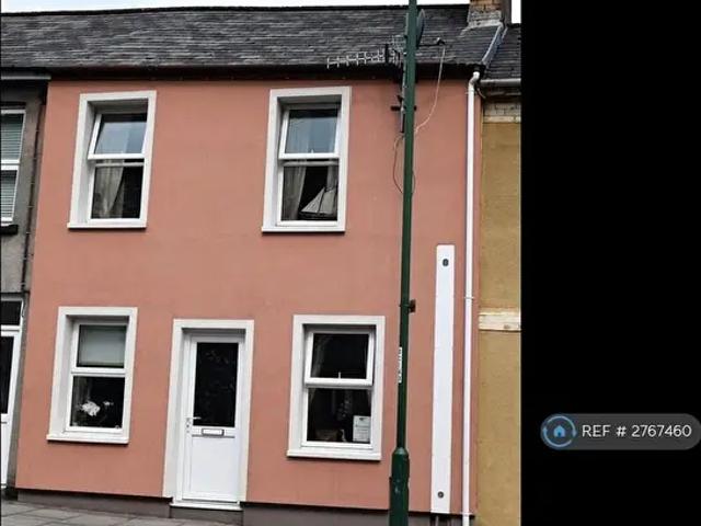 Apartment for rent in Cwm