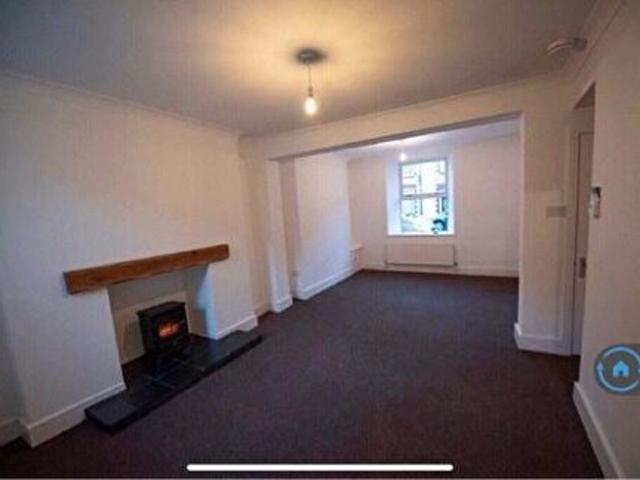 Apartment for rent in Cwm