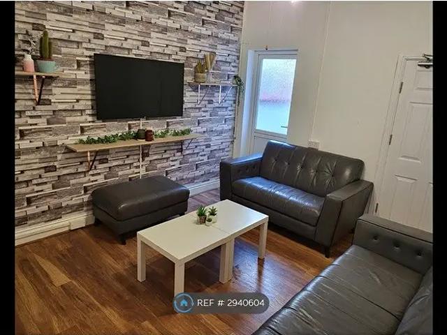 Apartment for rent in Ball Hill, West Midlands