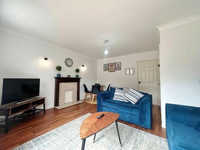Apartment for rent in Shenley Brook End, Milton Keynes
