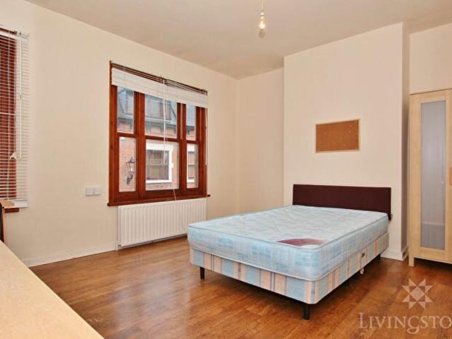 Apartment for rent in Highfields, Old Wharf