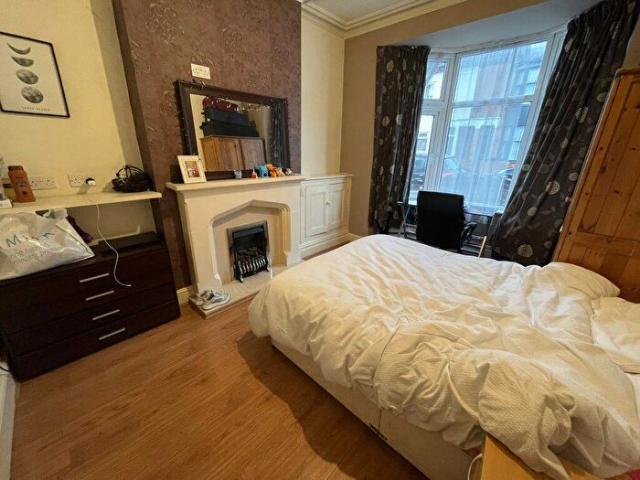 Apartment for rent in Bede Island, Old Wharf
