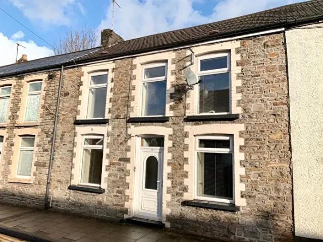 Apartment for rent in Porth