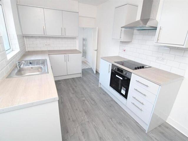 Apartment for rent in Blaenllechau, Ferndale