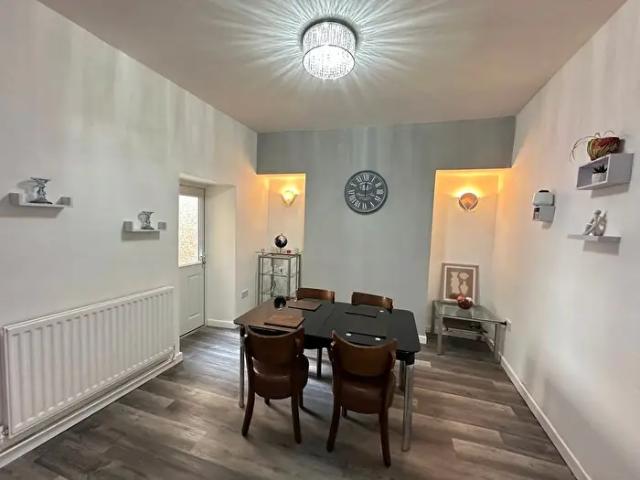 Apartment for rent in Mount Pleasant, Nangreaves