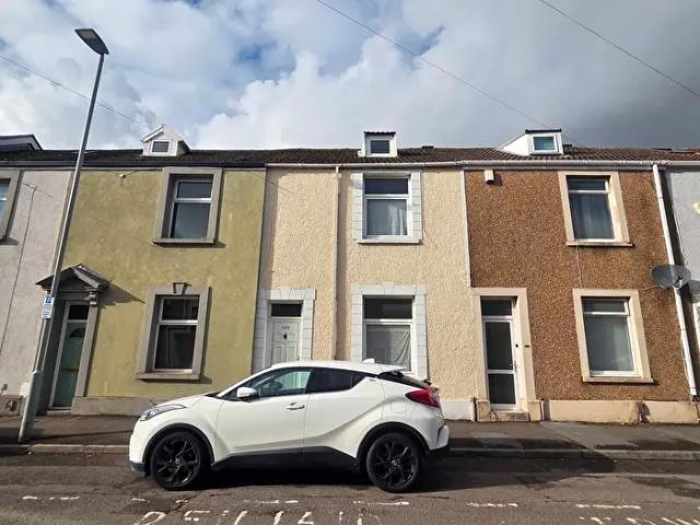 Apartment for rent in Mount Pleasant, Swansea