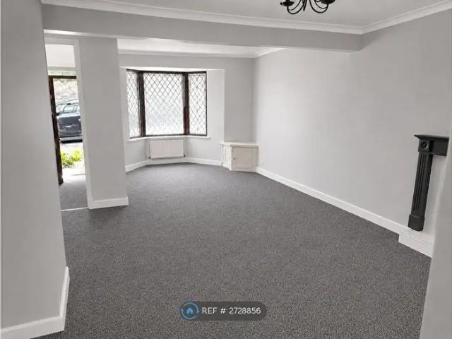 Apartment for rent in Neath, Briton Ferry