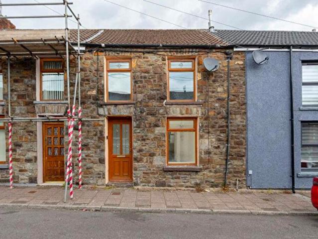 Apartment for rent in Pentre, Ton Pentre