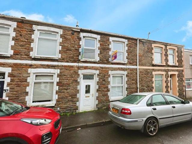 Apartment for rent in Cimla, Neath