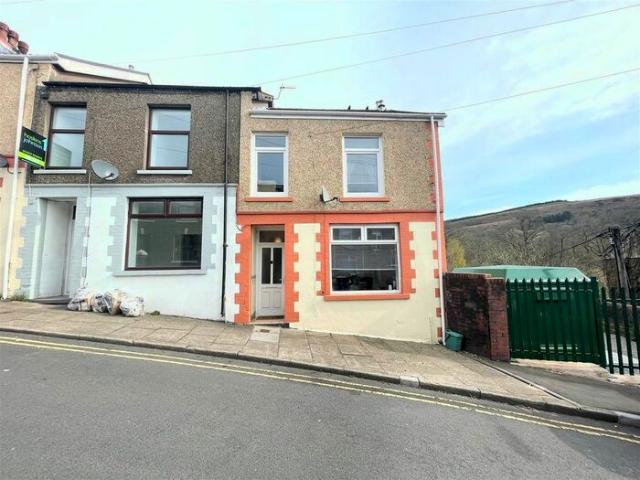 Apartment for rent in Ynysybwl and Coed-y-cwm, Ynysybwl
