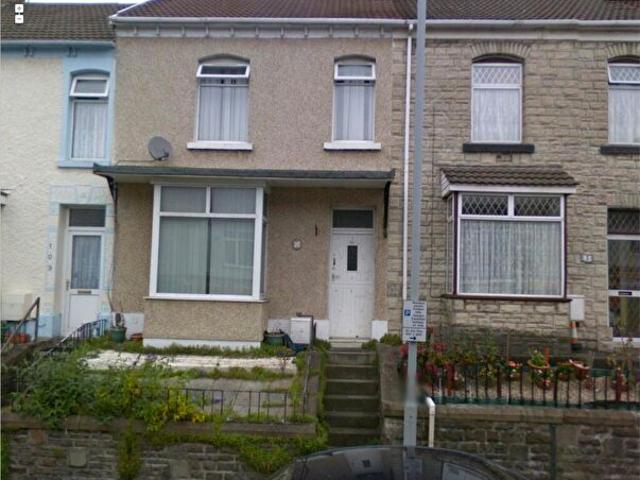 Apartment for rent in Port Tennant, Swansea