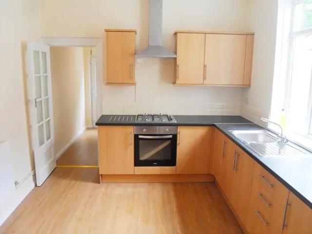 Apartment for rent in Seaside, Llanelli