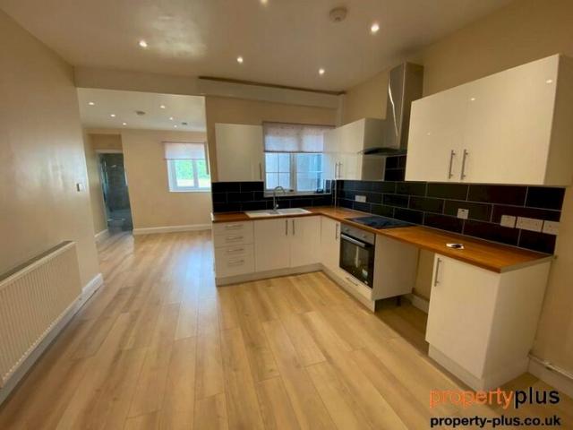 Apartment for rent in Blaenllechau, Ferndale