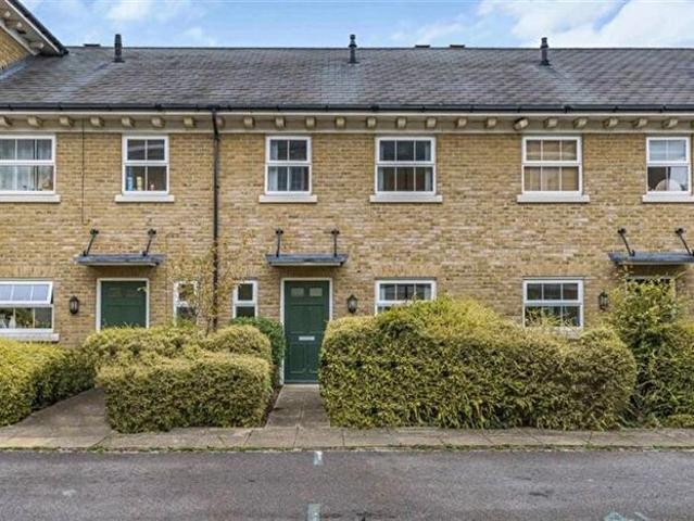 Apartment for rent in Cowley Marsh, The Slade