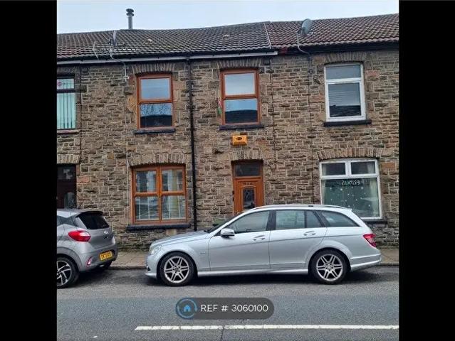 Apartment for rent in Glyncoch, Ynysybwl