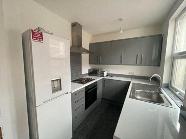 Apartment for rent in Bede Island, Old Wharf