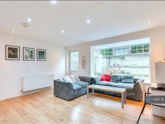 Apartment for rent in Old Lenton, Haddon