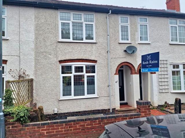 Apartment for rent in Ladyes Hills, Green Close