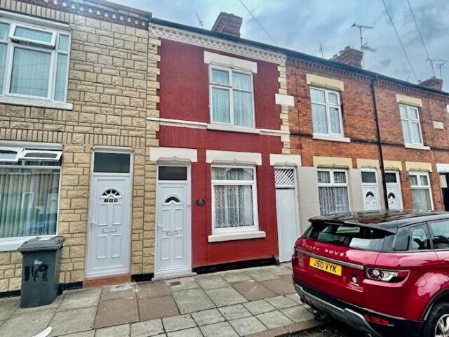 Apartment for rent in Aylestone Park, Old Wharf