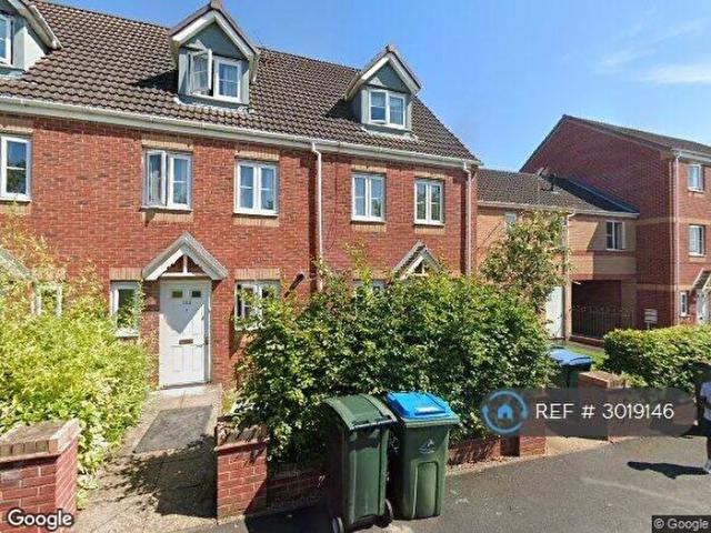 Apartment for rent in Ball Hill, West Midlands