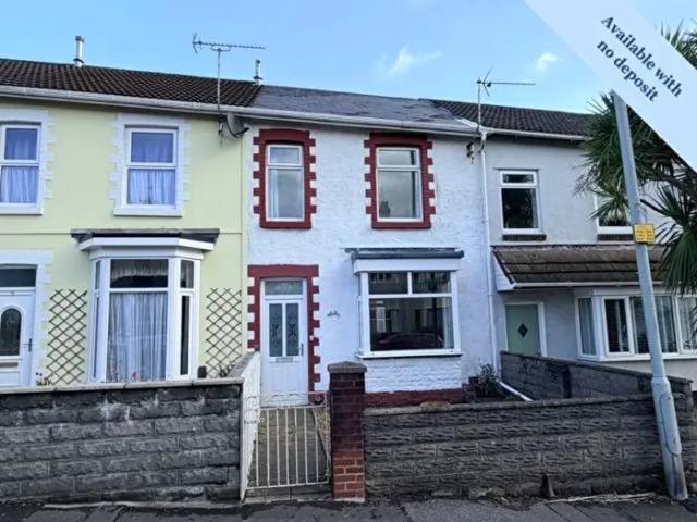 Apartment for rent in Tycoch, Swansea