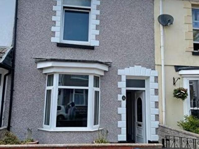 Apartment for rent in Nangreaves, Wales
