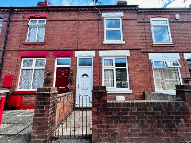 Apartment for rent in Ball Hill, West Midlands