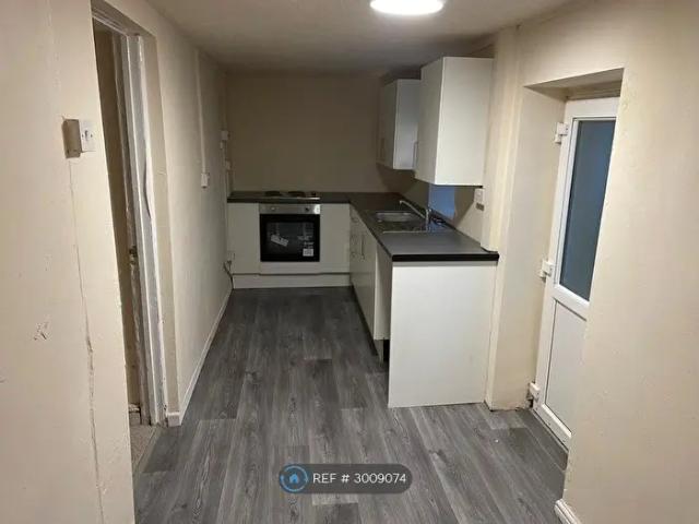 Apartment for rent in Seven Sisters