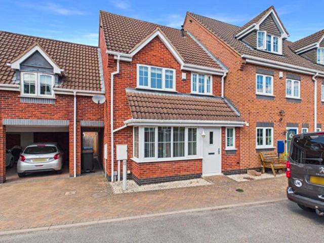 Apartment for rent in Lower Farm Estates, Camp Hill