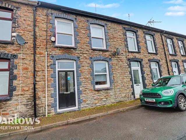 Apartment for rent in Porth