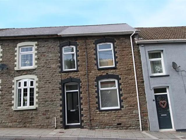 Apartment for rent in Glynfach, Trebanog