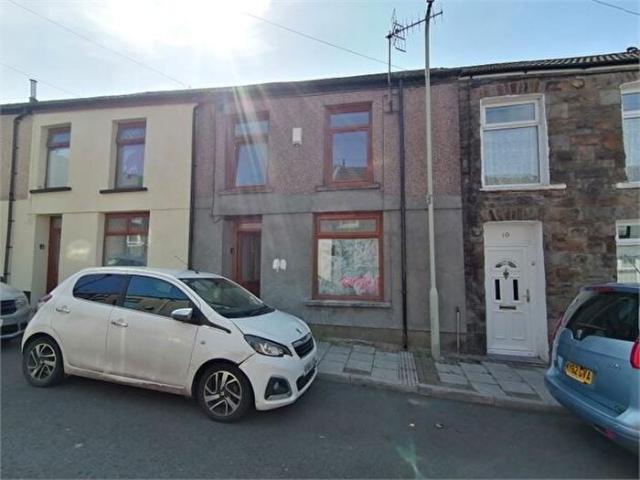 Apartment for rent in Pentre