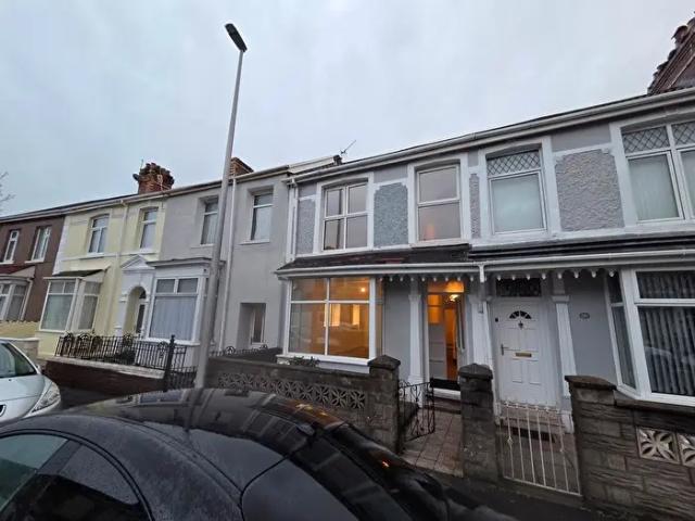 Apartment for rent in Morfa, Llanelli