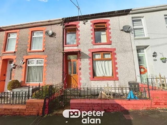 Apartment for rent in Ogmore Valley, Price Town