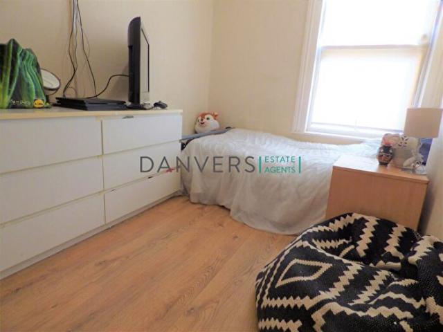 Apartment for rent in Bede Island, Old Wharf
