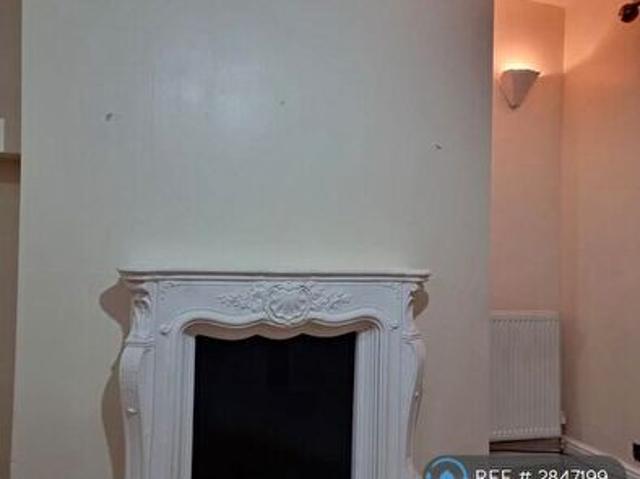 Apartment for rent in Wales