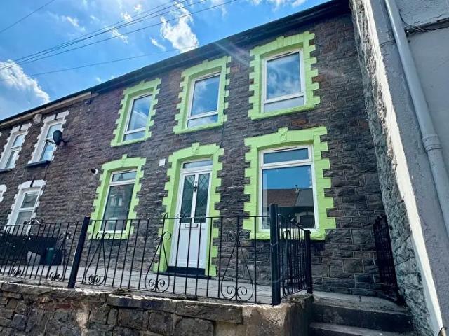 Apartment for rent in Ynyshir