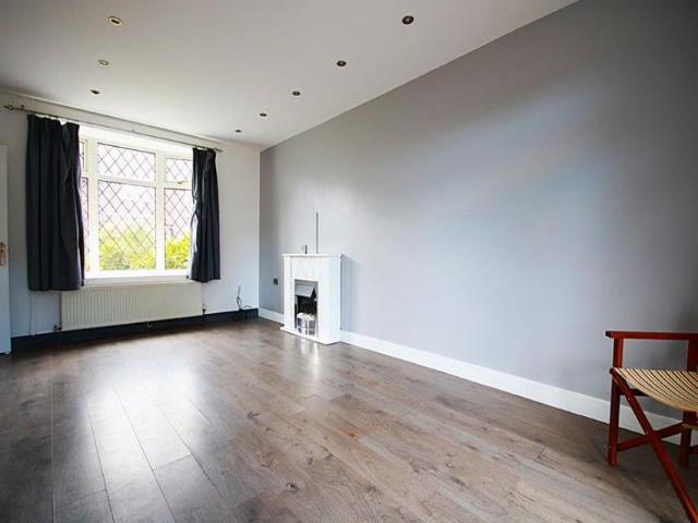 House for rent in Handforth