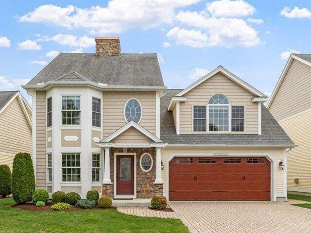 Condo for sale in Tewksbury, Massachusetts