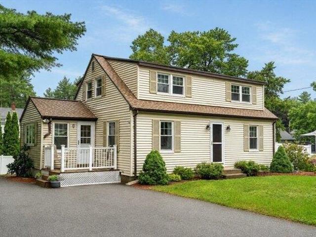 House for sale in Tewksbury, Massachusetts