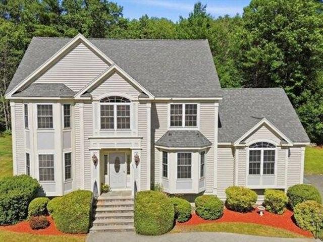 House for sale in Tewksbury, Massachusetts