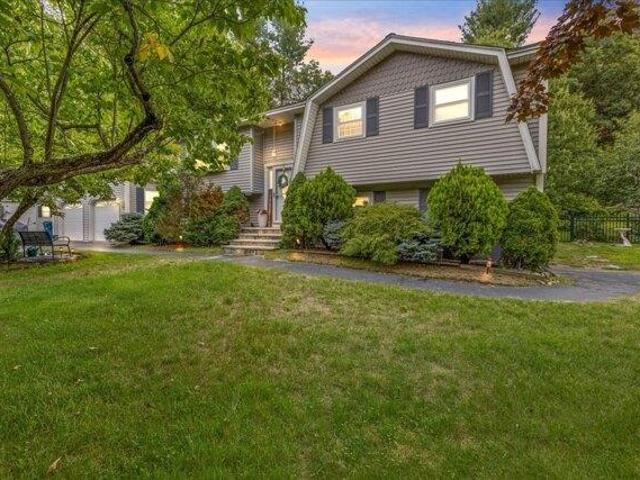 House for sale in Tewksbury, Middlesex County