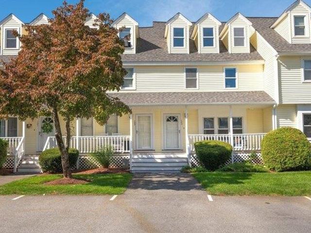 Condo for sale in Tewksbury, Middlesex County