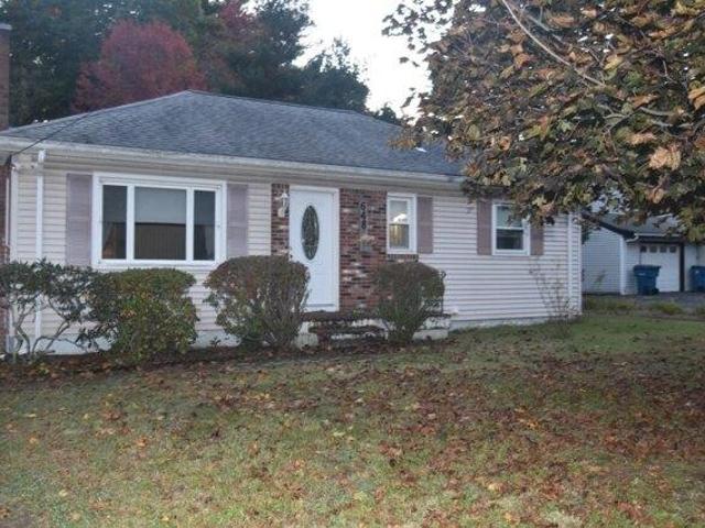 House for sale in North Tewksbury, Tewksbury